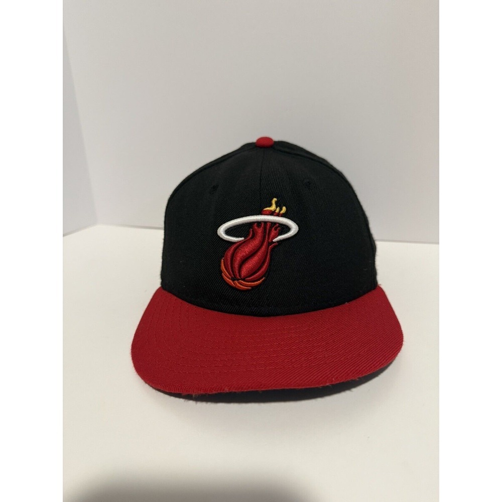 New Era Miami Heat NBA Hardwood Classic 59Fifty Fitted Hat Size 6 3/4 Black Red